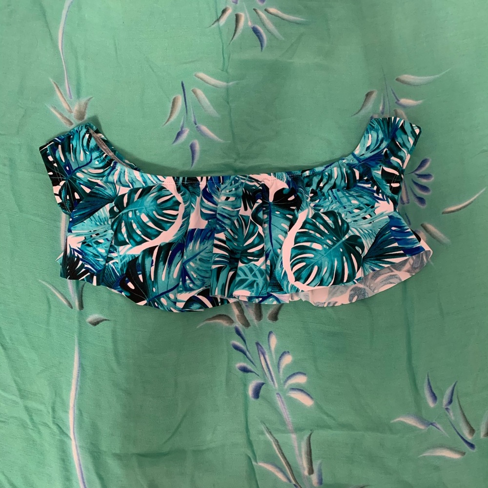 No Boundaries Swimsuit Top